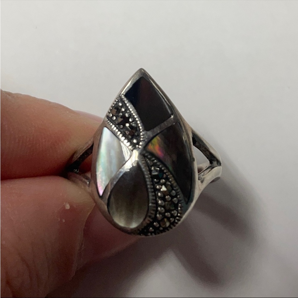 NWT Sterling Silver Abalone Marcasite Ring Sz 9 - Picture 2 of 8